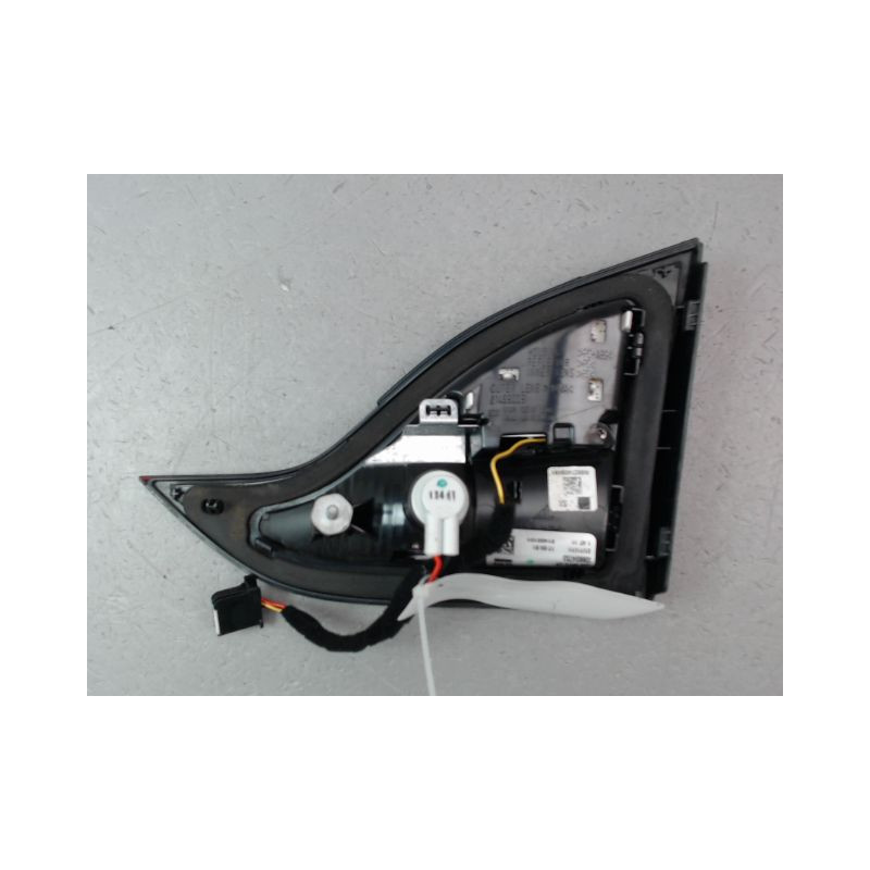 FEU ARRIERE INTERIEUR GAUCHE OPEL ZAFIRA 2006-
