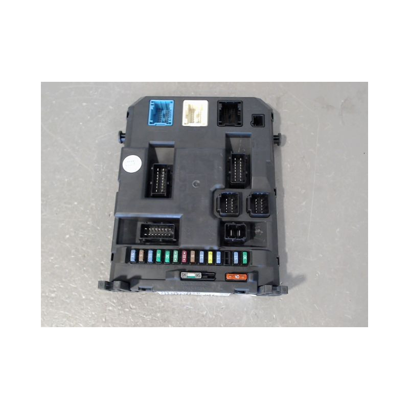 BOITIER GESTION HABITACLE PEUGEOT 207