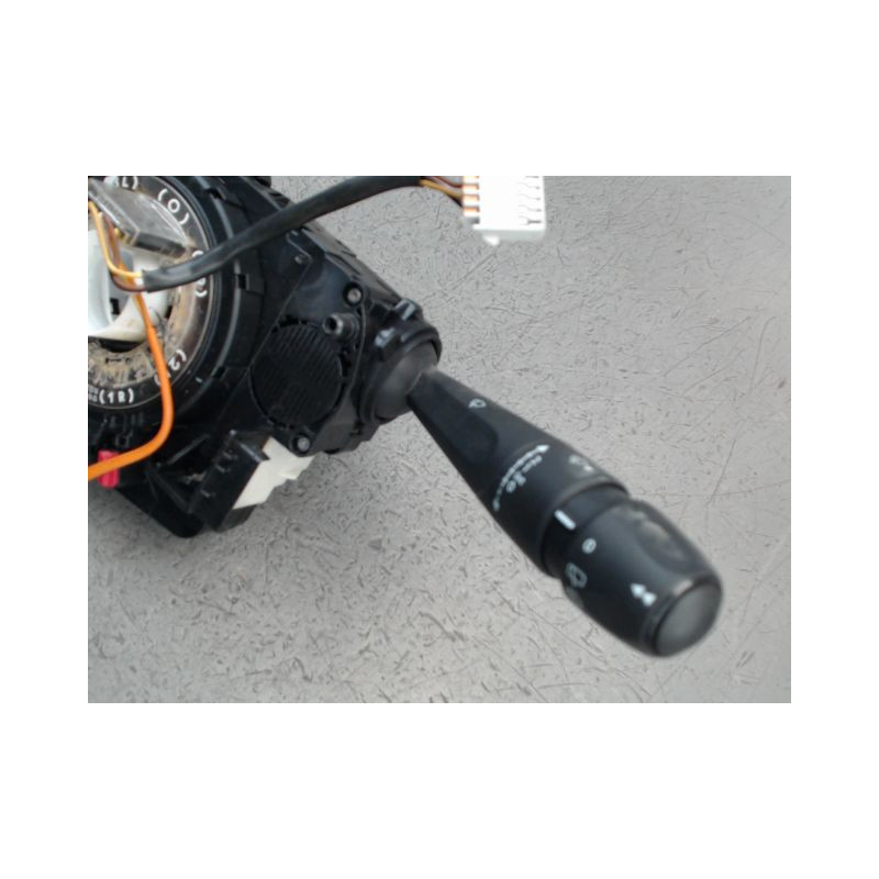 BLOC COMMODOS PEUGEOT 208