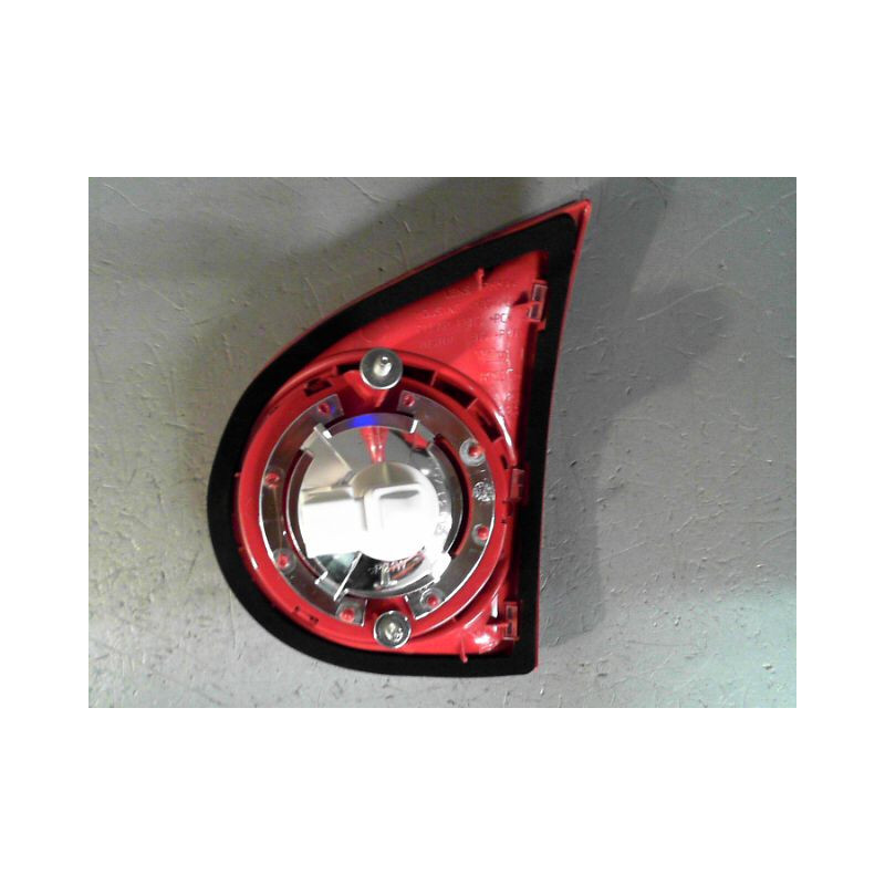 FEU ARRIERE INTERIEUR GAUCHE VOLKSWAGEN GOLF V 2003-2009