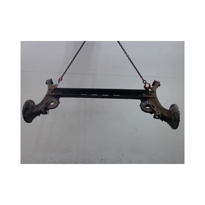 TRAIN ARRIERE SUZUKI SWIFT