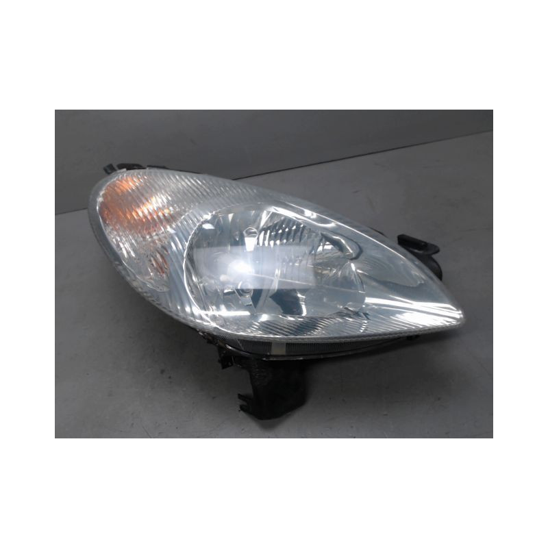 PHARE DROIT CITROEN XSARA