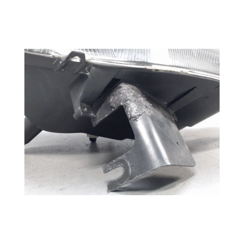 PHARE DROIT CITROEN XSARA