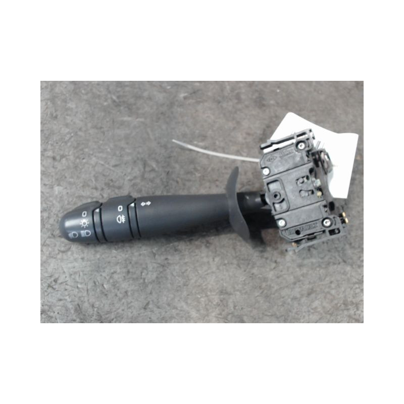COMMANDE CLIGNOTANT OPEL VIVARO M1 COMBI K2900 06-