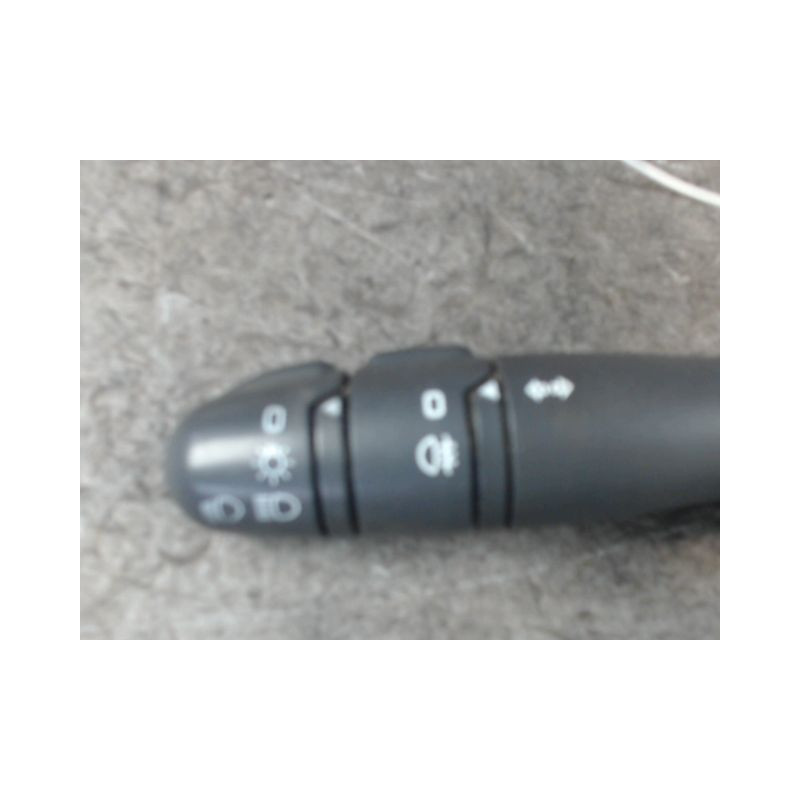 COMMANDE CLIGNOTANT OPEL VIVARO M1 COMBI K2900 06-