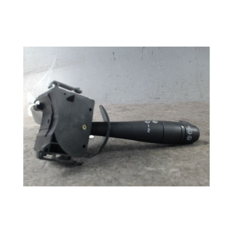COMMANDE ESSUIE GLACE OPEL VIVARO M1 COMBI K2900 06-