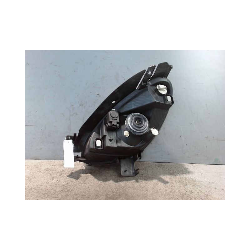 PHARE DROIT CITROEN XSARA PICASSO