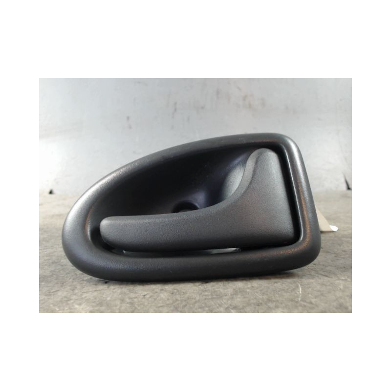 POIGNEE INTERIEURE PORTE AVANT DROIT OPEL VIVARO M1 COMBI K2900 06-