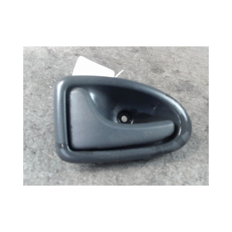 POIGNEE INTERIEURE PORTE AVANT GAUCHE OPEL VIVARO M1 COMBI K2900 06-