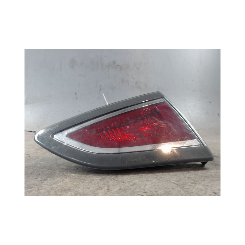 FEU ARRIERE INTERIEUR GAUCHE RENAULT SCENIC III 2009-