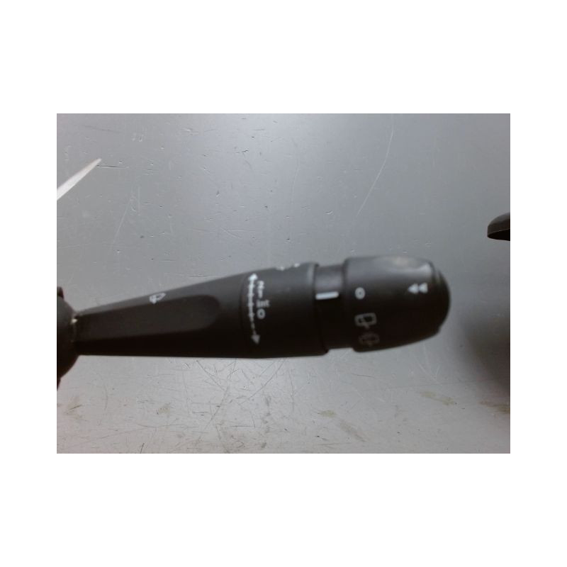 BLOC COMMODOS PEUGEOT 2008