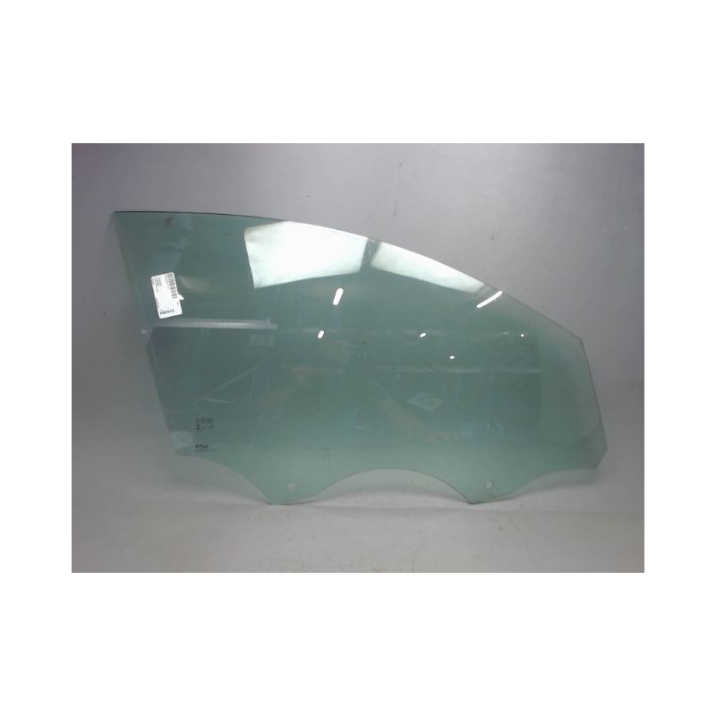 GLACE PORTE AVD PEUGEOT 208