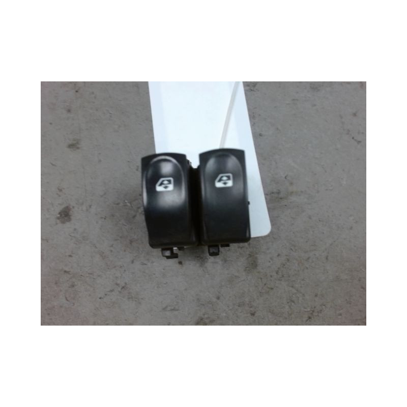 COMMANDE LEVE-GLACE PORTE AVG RENAULT CLIO
