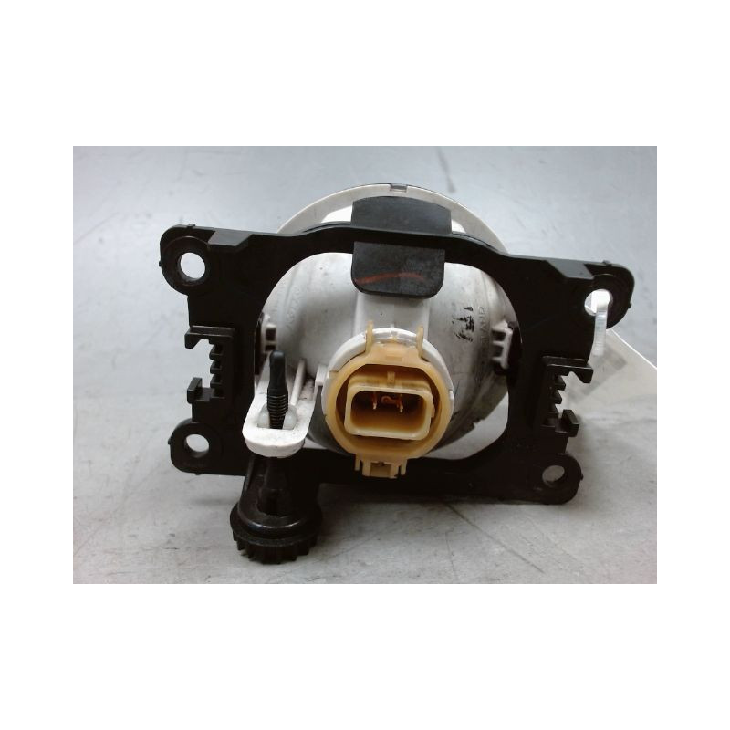 PHARE ANTIBROUILLARD AVANT DROIT PEUGEOT 208