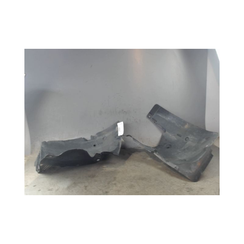 PARE-BOUE AVANT GAUCHE RENAULT MODUS 2004-2007