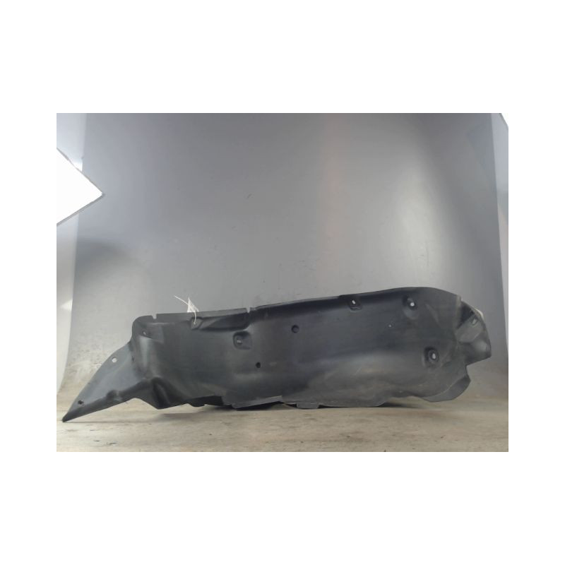 PARE-BOUE ARRIERE DROIT RENAULT MEGANE III 2008-