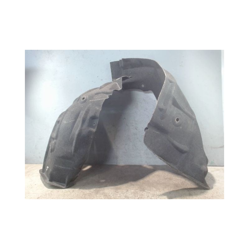PARE-BOUE AVANT GAUCHE RENAULT SCENIC III 2009-
