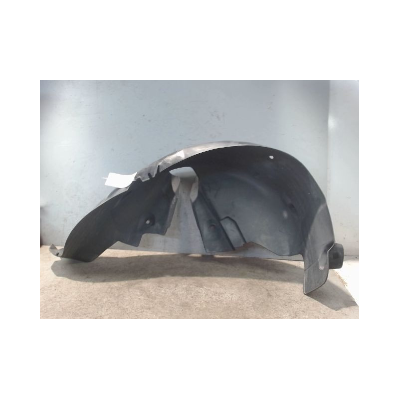 PARE-BOUE ARRIERE DROIT RENAULT CLIO III 2010-