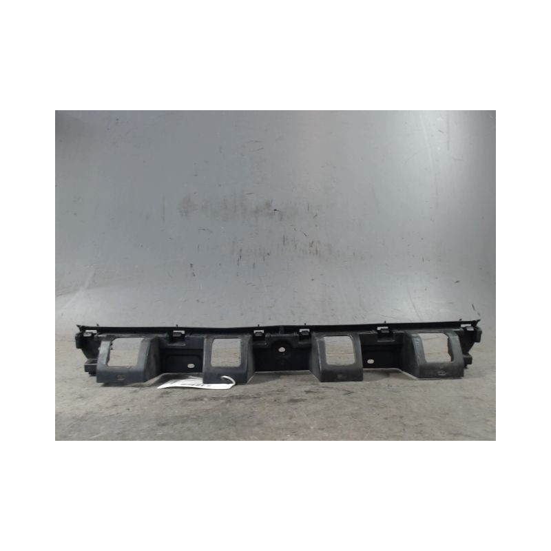 SUPPORT CENTRAL PARE-CHOC ARRIERE  FORD FIESTA 2010-