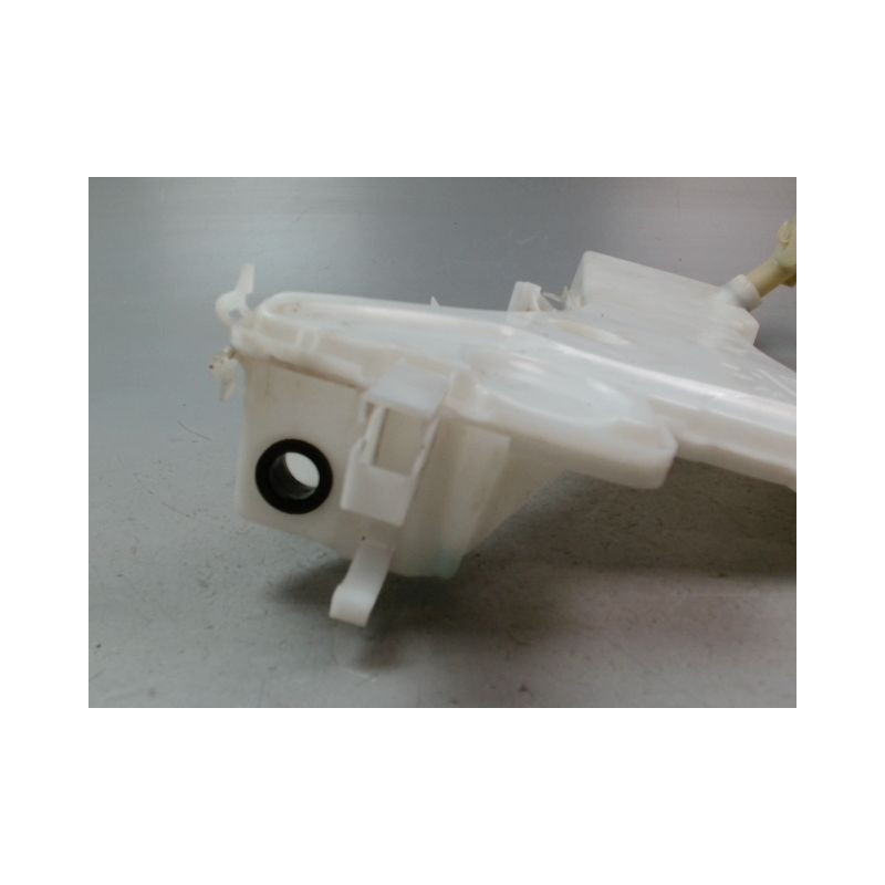 RESERVOIR LAVE-GLACE AVANT PEUGEOT 3008 2009-