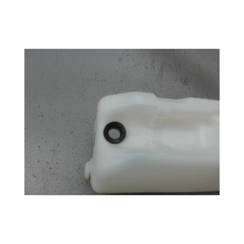 RESERVOIR LAVE-GLACE AVANT RENAULT ZOE