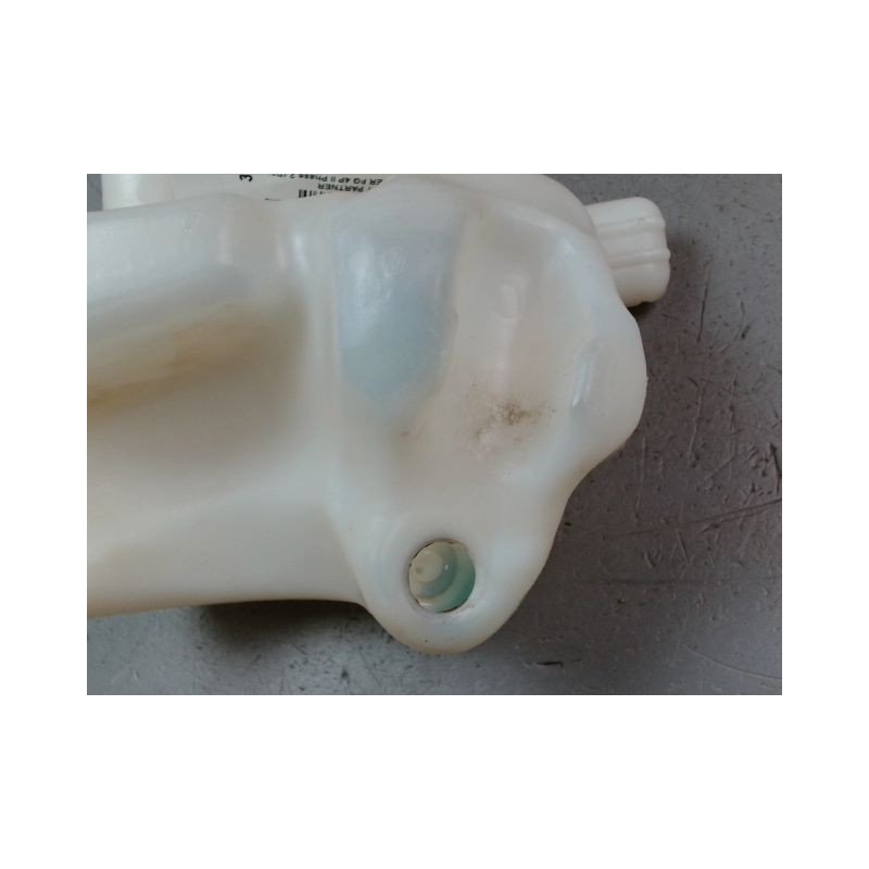 RESERVOIR LAVE-GLACE AVANT PEUGEOT PARTNER FG II Phase 2 (B9) 2012-...