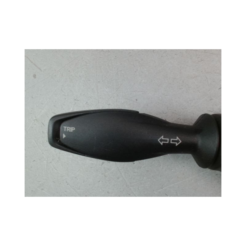 COMMANDE CLIGNOTANT FORD FIESTA 2010-
