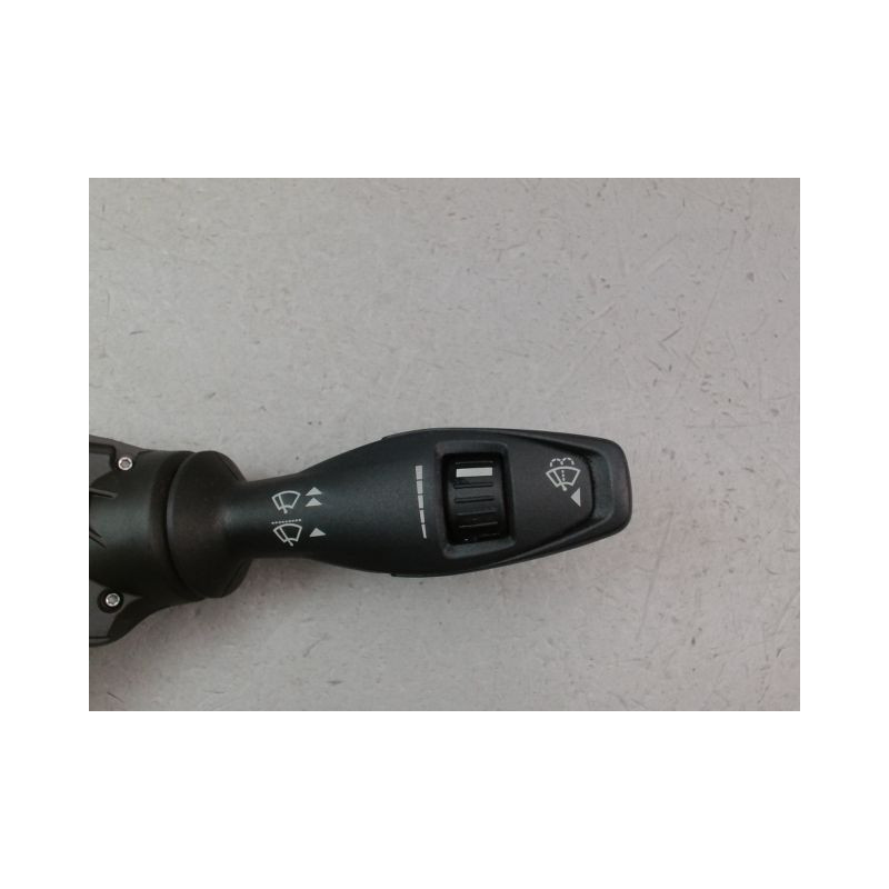 COMMANDE ESSUIE GLACE FORD FIESTA 2010-
