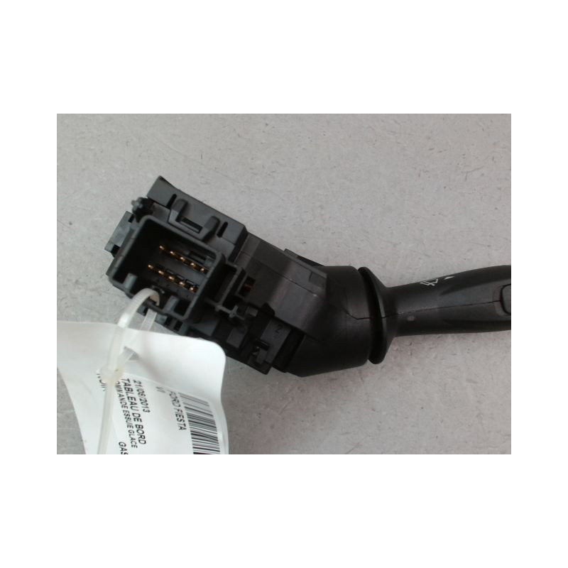 COMMANDE ESSUIE GLACE FORD FIESTA 2010-
