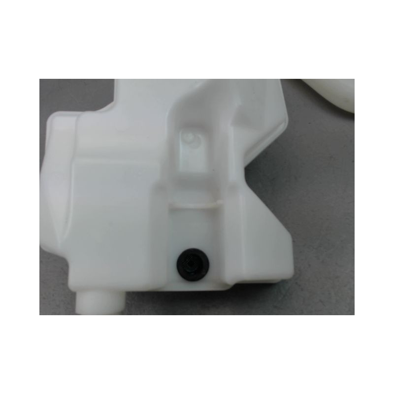 RESERVOIR LAVE-GLACE AVANT RENAULT CLIO BREAK IV Phase 1 2012-...
