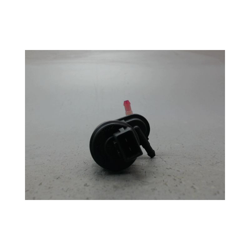 POMPE LAVE-GLACE AVANT OPEL CORSA IV Phase 2 (D) 2011-2015