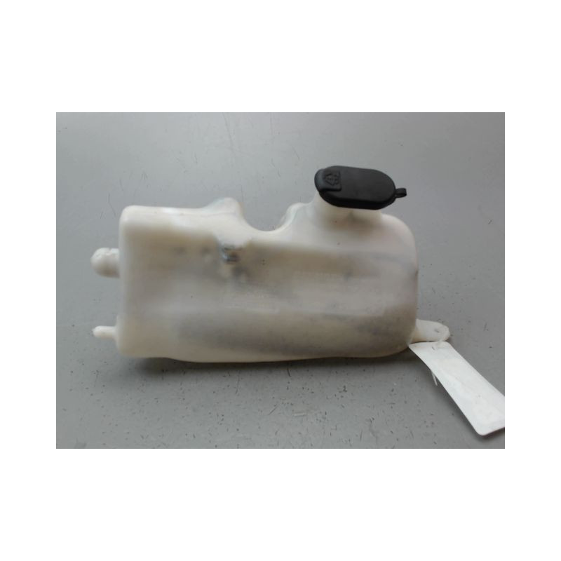 RESERVOIR LAVE-GLACE AVANT RENAULT CLIO II Phase 2 2001-2006
