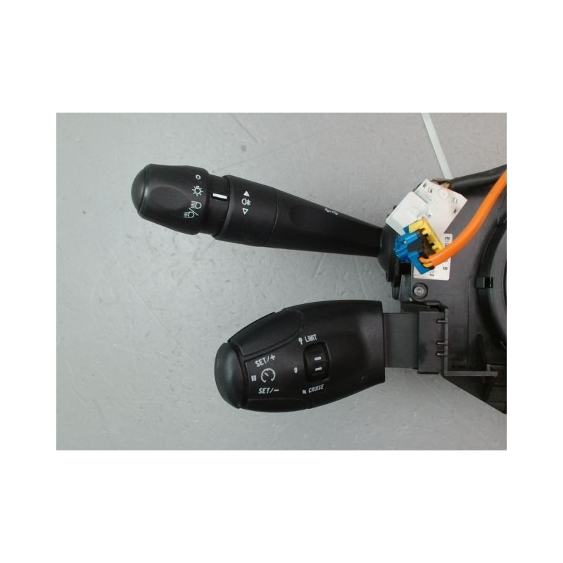 BLOC COMMODOS PEUGEOT 208 Phase 1 2012-...