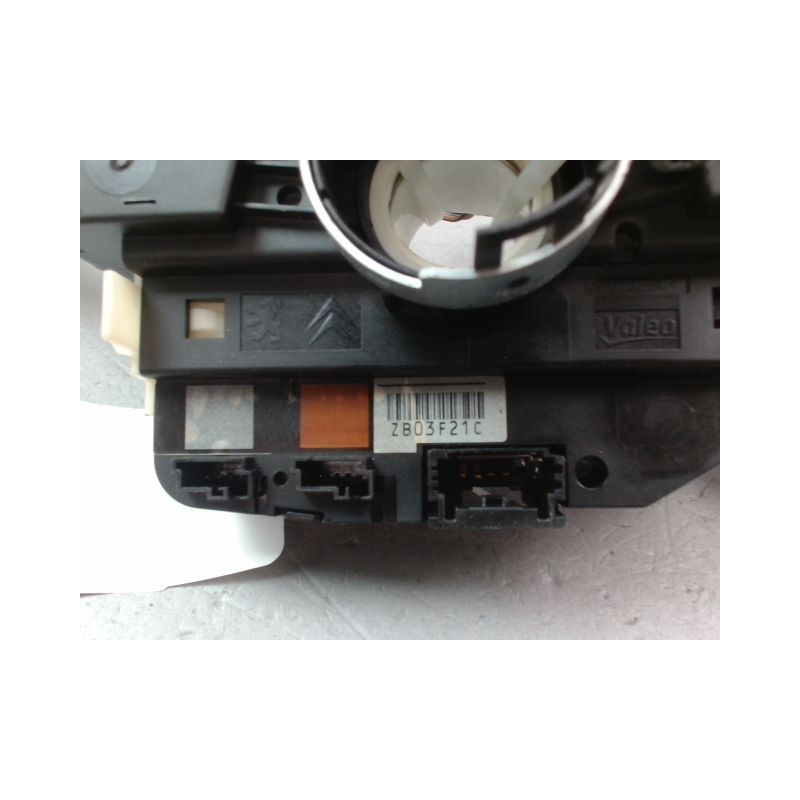 BLOC COMMODOS PEUGEOT 208 Phase 1 2012-...