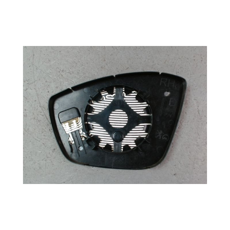 GLACE RETROVISEUR EXT D PEUGEOT 208 2012-...
