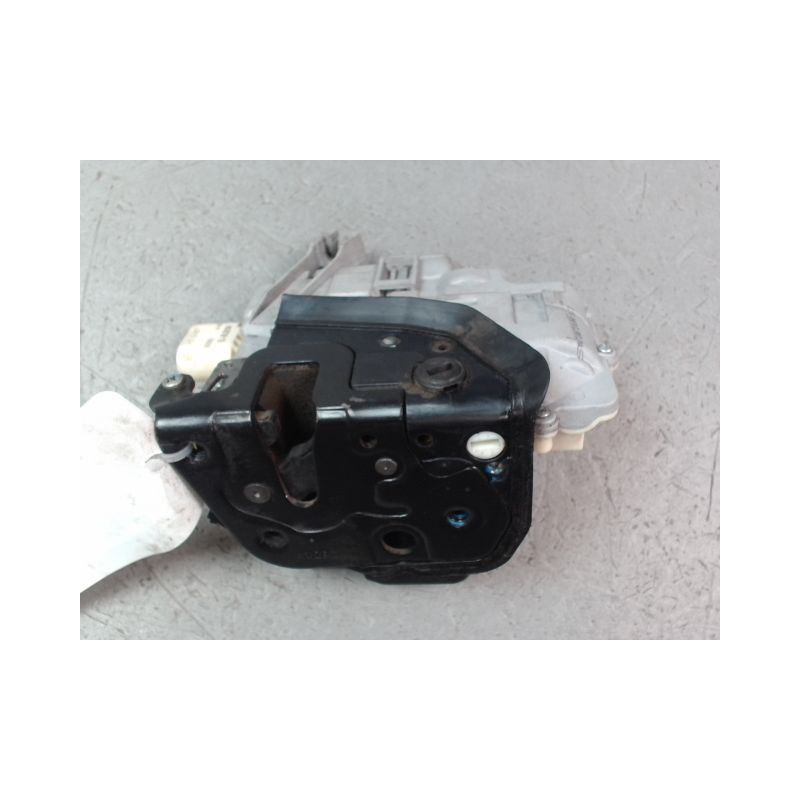SYSTEME CONDAMNATION ARRIERE DROIT AUDI A3 SPORTBACK II Phase 1 (8P) 2004-2008