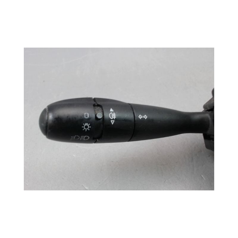 BLOC COMMODOS PEUGEOT 206 + 2009-2013