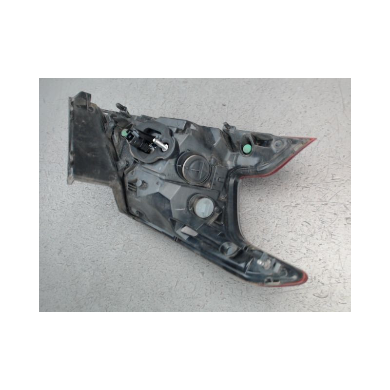 FEU ARRIERE DROIT PEUGEOT 308