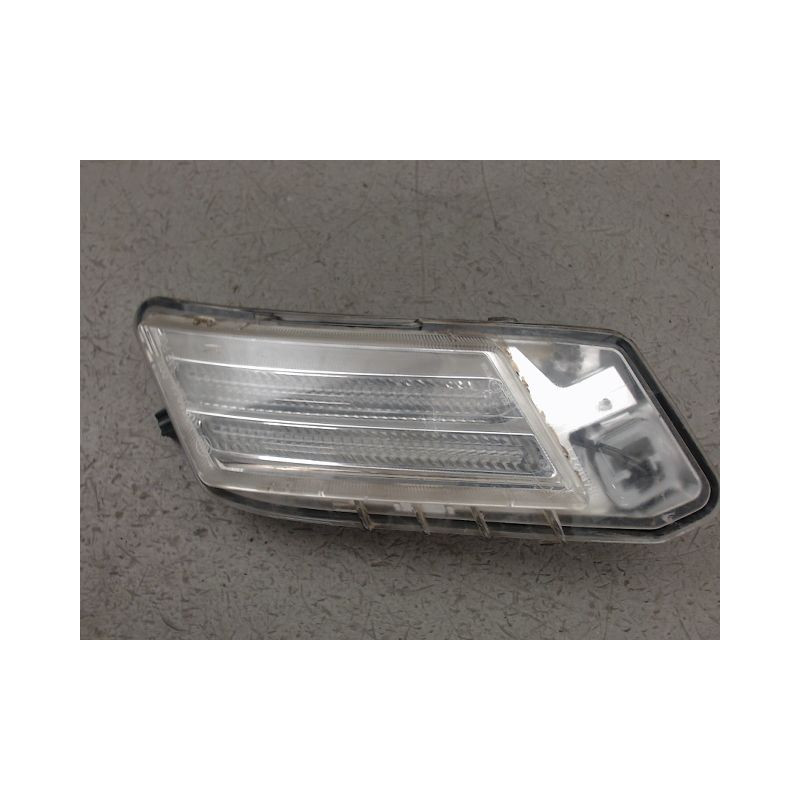 FEUX POSITION GAUCHE VOLVO XC60