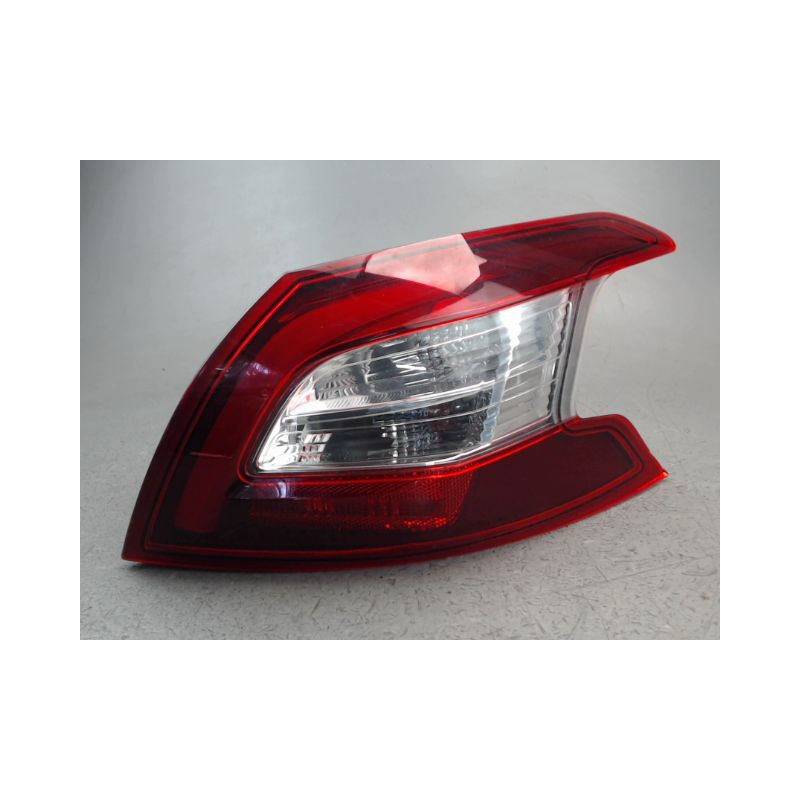 FEU ARRIERE DROIT PEUGEOT 308