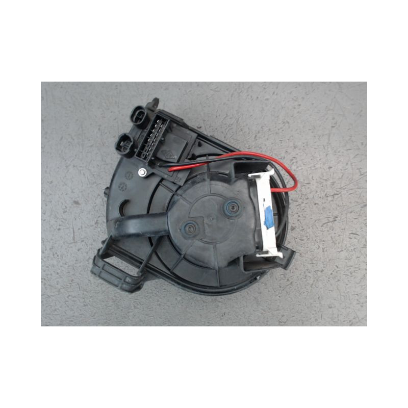 MOTEUR VENTILATEUR CHAUFFAGE RENAULT KANGOO