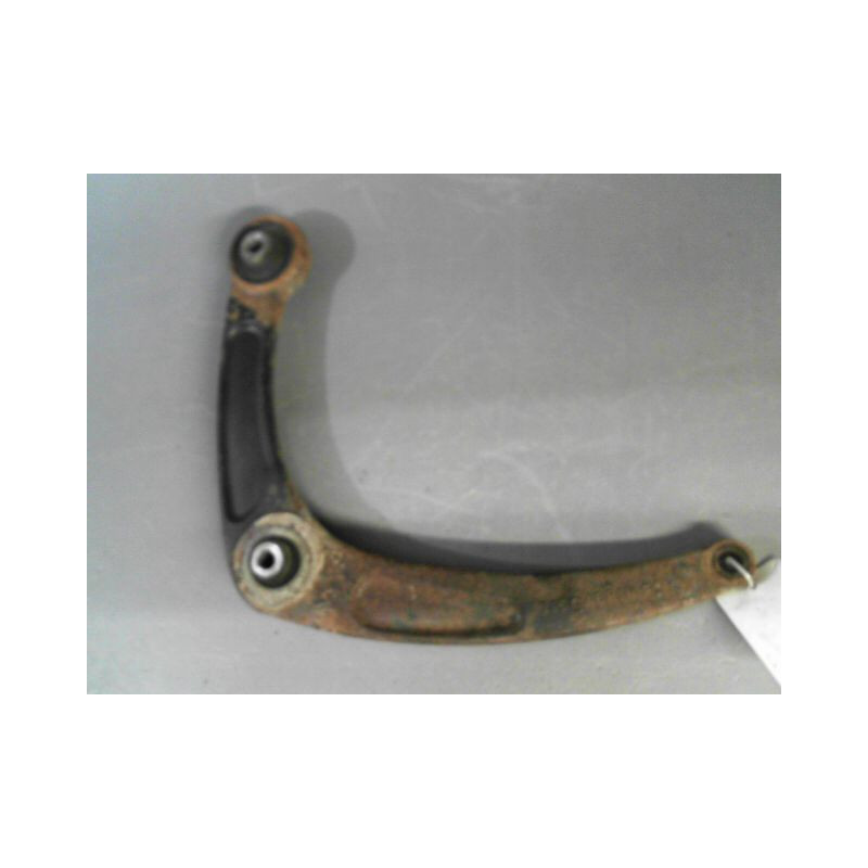 TRIANGLE INFERIEUR AVANT GAUCHE PEUGEOT 307
