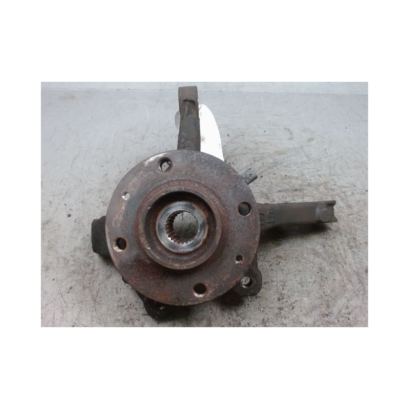 PIVOT AVANT DROIT PEUGEOT 208