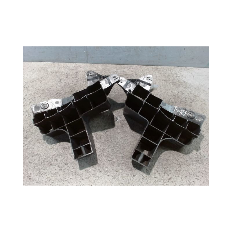 ABSORBEUR PARE-CHOC ARRIERE DACIA SANDERO 2008-