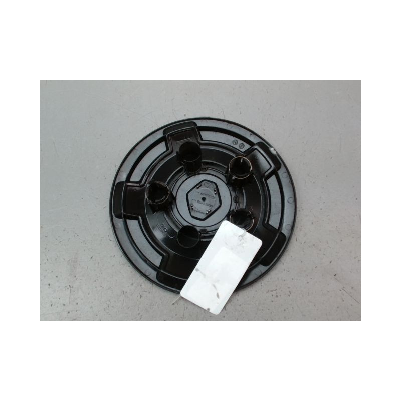 ENJOLIVEUR DE ROUE RENAULT EXPRESS