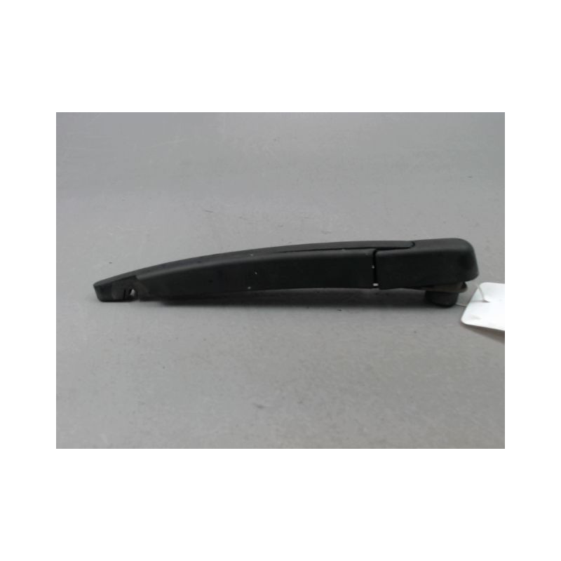 BRAS ESSUIE-GLACE ARRIERE HYUNDAI I 20 2009-