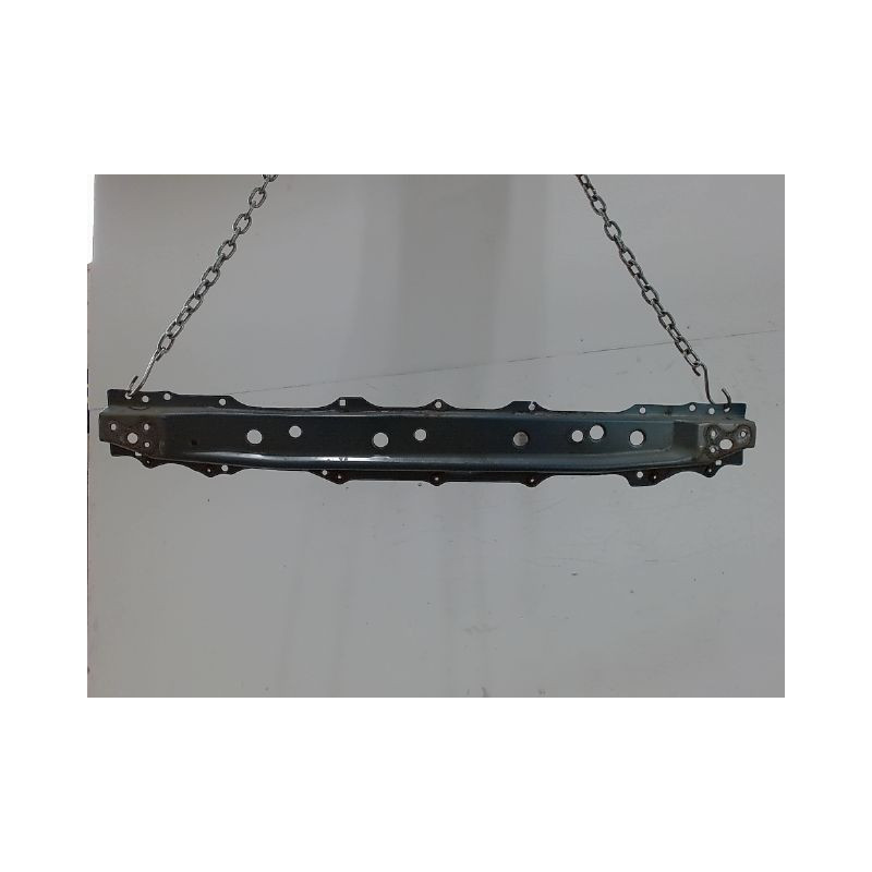 TRAVERSE INFERIEURE ARMATURE AVANT TOYOTA YARIS