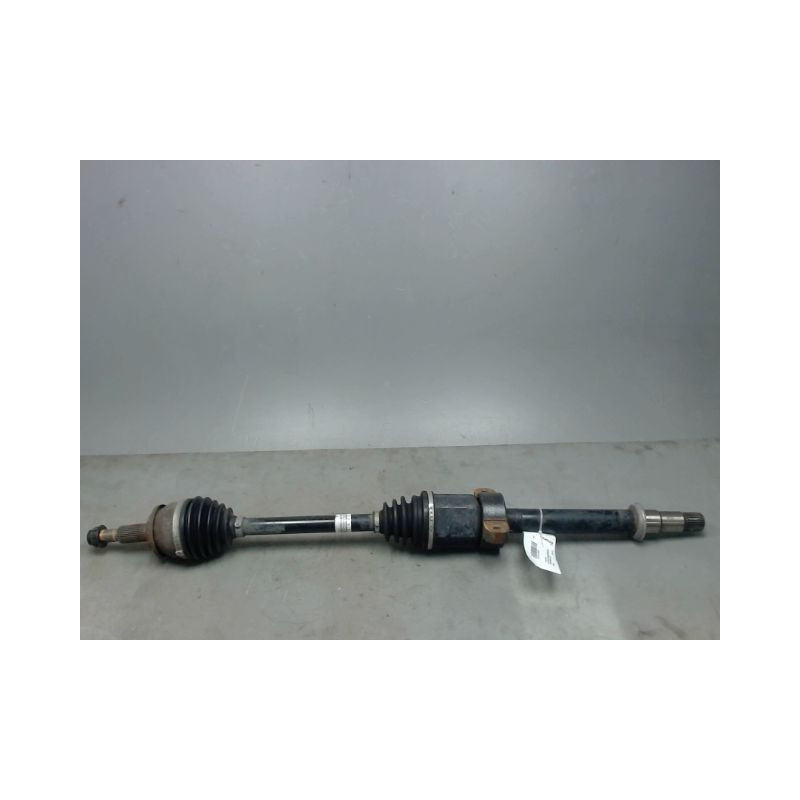 TRANSMISSION AVANT DROIT TOYOTA VERSO 1.6 D4-D 