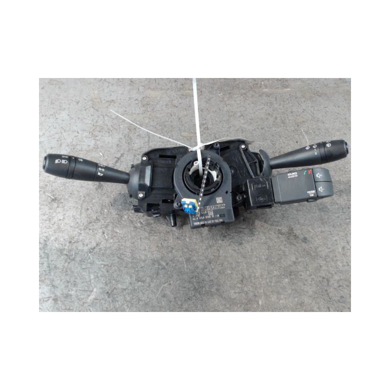 BLOC COMMODOS DACIA SANDERO 2008-