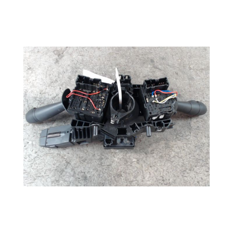 BLOC COMMODOS DACIA SANDERO 2008-